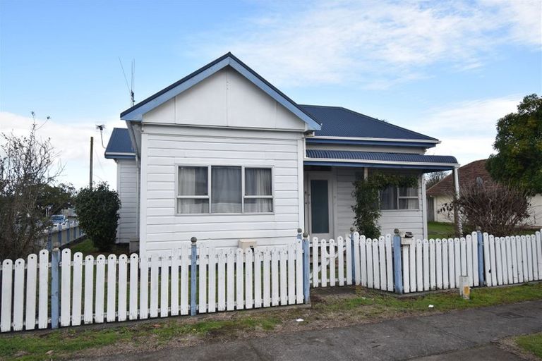 Photo of property in 61 Studholme Street, Morrinsville, 3300