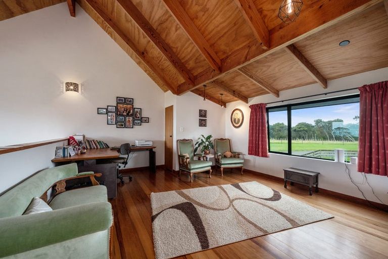 Photo of property in 357 Mclachlan Road, Kaukapakapa, Warkworth, 0984