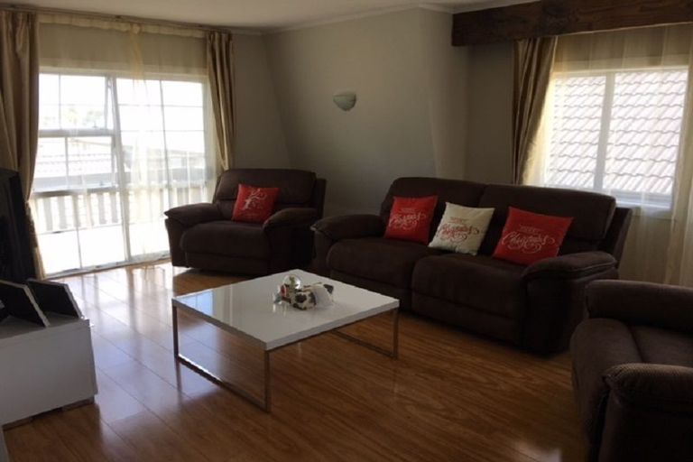 Photo of property in 139 Bucklands Beach Road, Bucklands Beach, Auckland, 2012