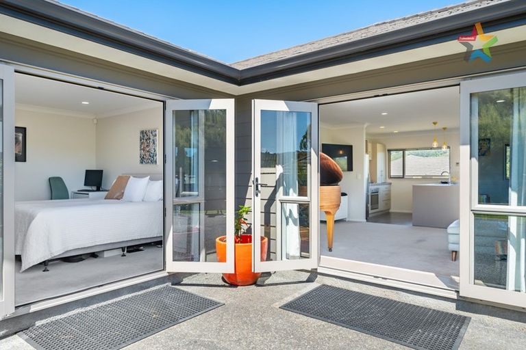 Photo of property in 45 Speldhurst Grove, Stokes Valley, Lower Hutt, 5019