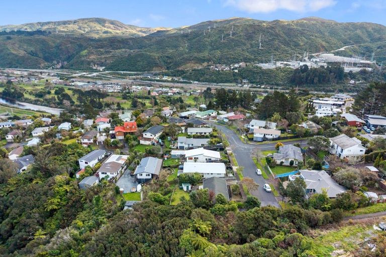 Photo of property in 106 Lord Street, Stokes Valley, Lower Hutt, 5019