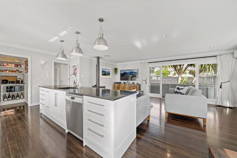 Photo of property in 29 Albert Street, Riverhead, 0820