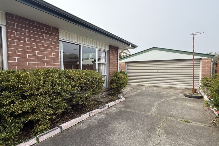 Photo of property in 84 Kaiwara Street, Hoon Hay, Christchurch, 8025