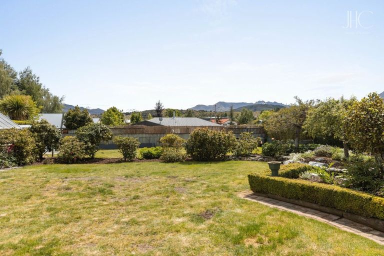 Photo of property in 18 Wairau Road, Albert Town, Wanaka, 9305