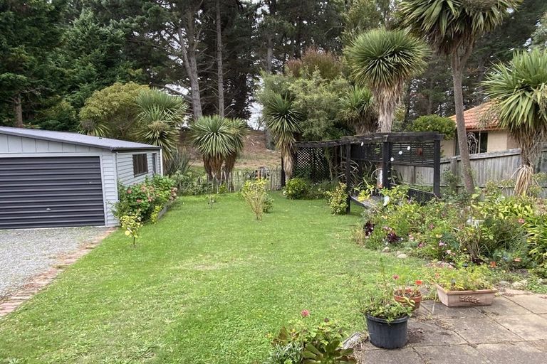 Photo of property in 165 Kings Road, Leithfield, 7481