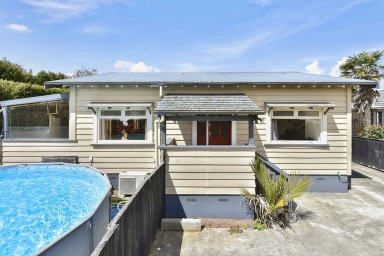 Photo of property in 12a Old Wairoa Road, Papakura, 2110