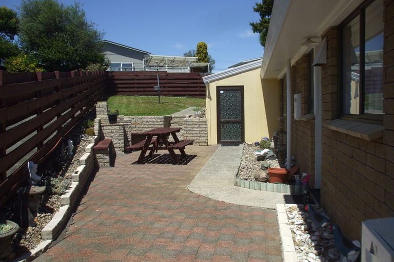 Photo of property in 8 Thode Place, Nawton, Hamilton, 3200