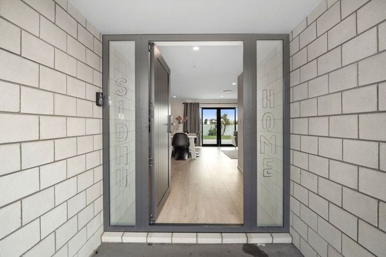 Photo of property in 32 Waireka Road, Rototuna North, Hamilton, 3210