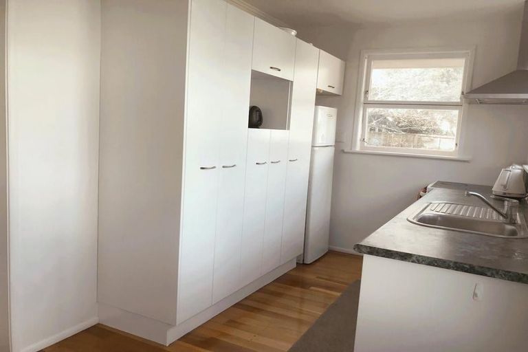 Photo of property in 43c Hamilton Road, Cambridge, 3434