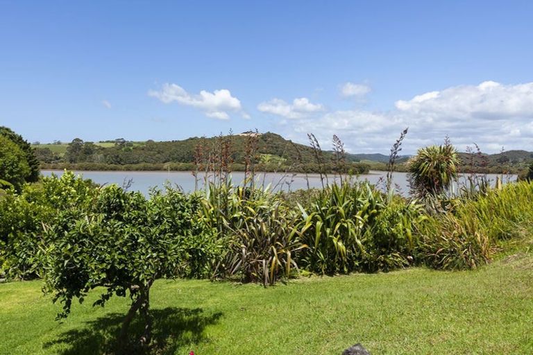 Photo of property in 3170 State Highway 10, Mangonui, 0494