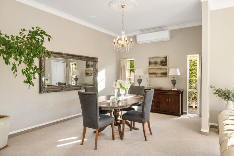 Photo of property in 19 Buckingham Place, Bethlehem, Tauranga, 3110