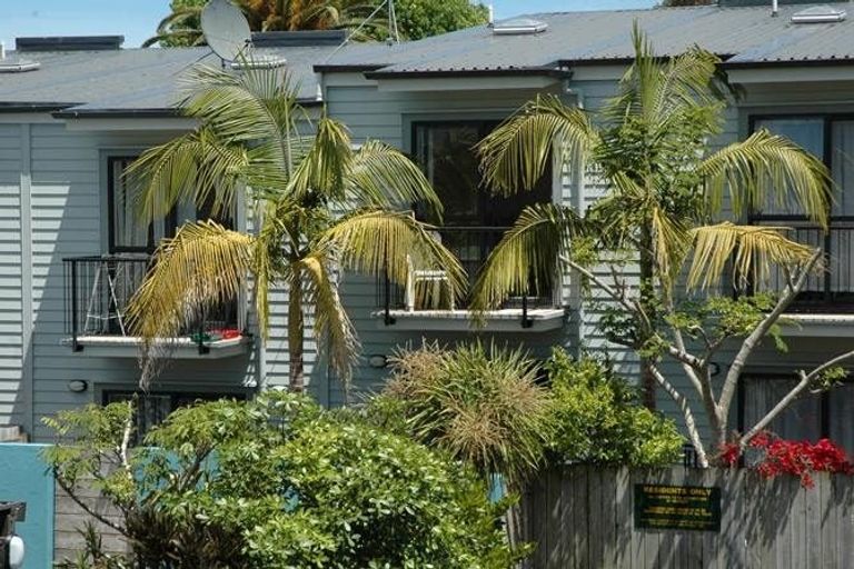 Photo of property in 23/24 Norrie Avenue, Mount Albert, Auckland, 1025