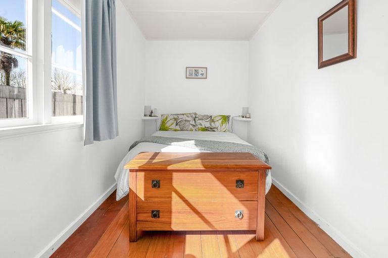 Photo of property in 47 Paul Crescent, Fairfield, Hamilton, 3214