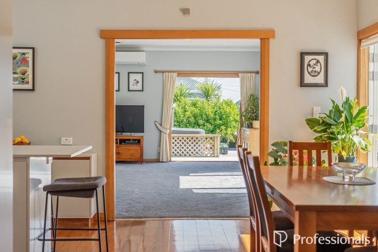 Photo of property in 18 Birdwood Road, Waterloo, Lower Hutt, 5011