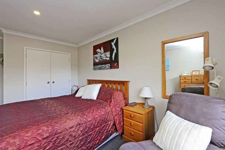 Photo of property in 5 Chenin Place, Greenmeadows, Napier, 4112