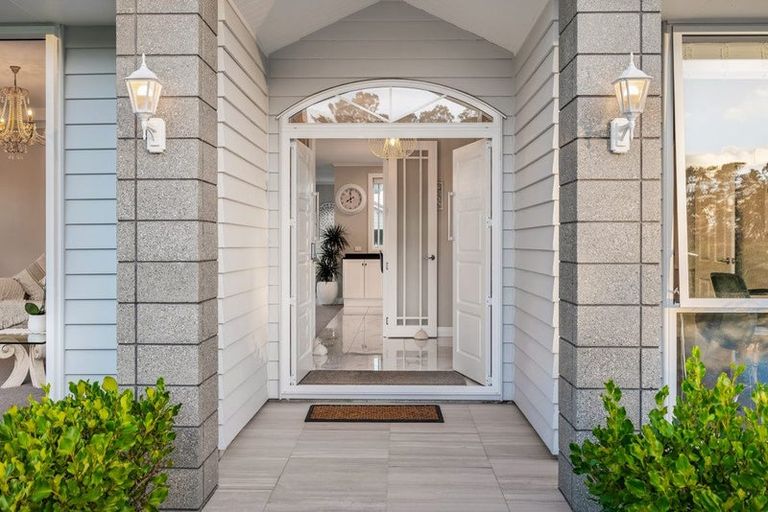 Photo of property in 342 Spur Road, Stillwater, Silverdale, 0993