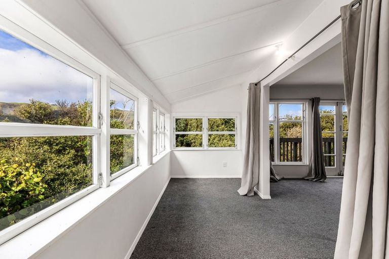 Photo of property in 20 Rawhiti Road, Pukerua Bay, Porirua, 5026