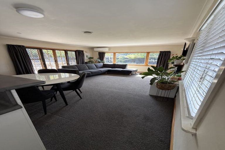 Photo of property in 2/14 Menin Road, Onekawa, Napier, 4110