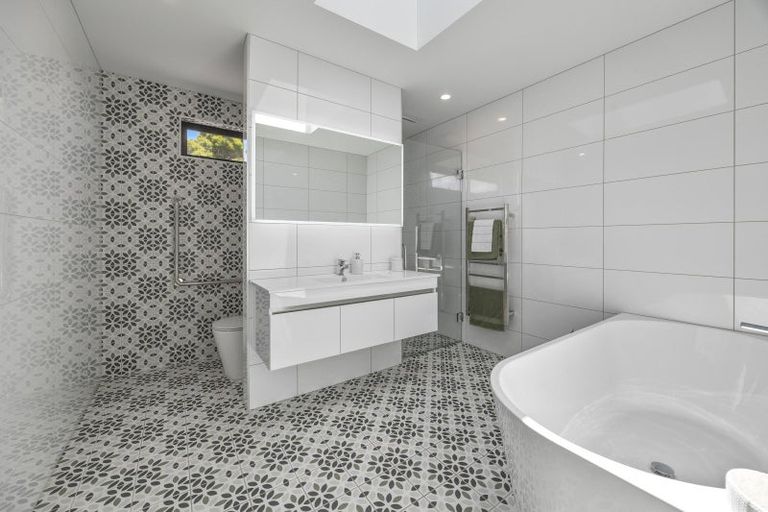 Photo of property in 23 Totara Close, Taieri Mouth, 9091