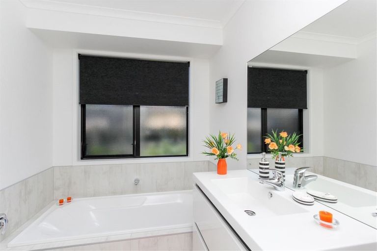 Photo of property in 60a Penrod Drive, Bell Block, New Plymouth, 4312