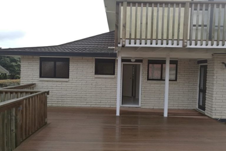 Photo of property in 12 Paulownia Place, Totara Heights, Auckland, 2105