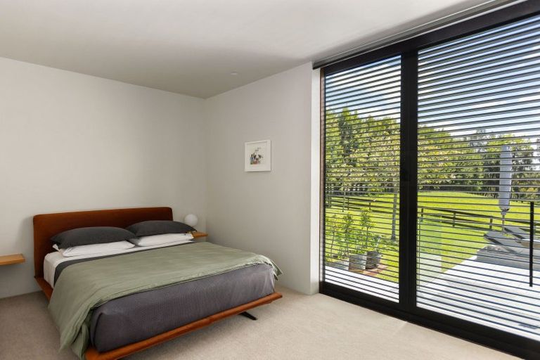 Photo of property in 23 Foster Road, Kumeu, 0891