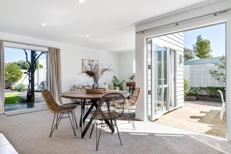 Photo of property in 216a Dickson Road, Papamoa Beach, Papamoa, 3118