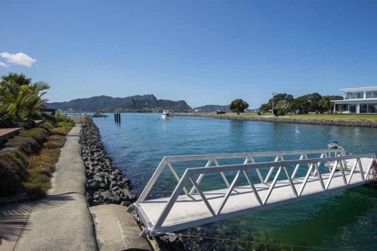 Photo of property in 45 One Tree Point Road, One Tree Point, 0118