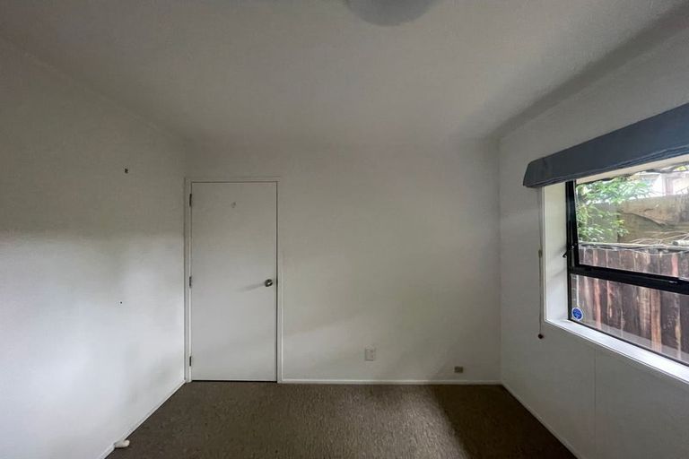 Photo of property in 2/246 Beach Road, Campbells Bay, Auckland, 0630