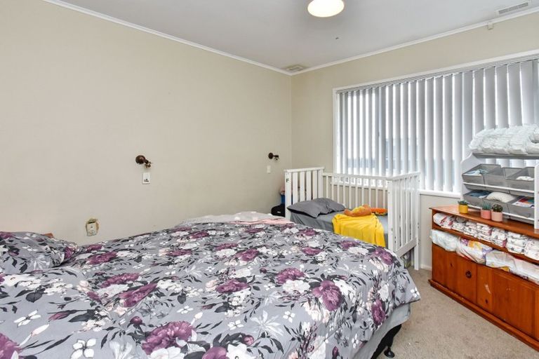 Photo of property in 40a Marr Road, Manurewa, Auckland, 2102