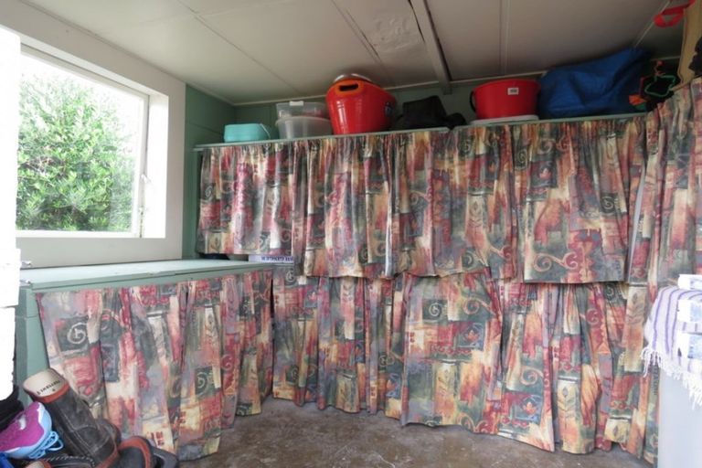 Photo of property in 12 John Street, Levin, 5510