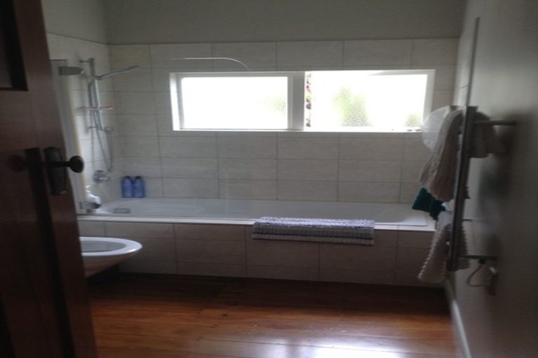 Photo of property in 37 Dorset Avenue, Westown, New Plymouth, 4310