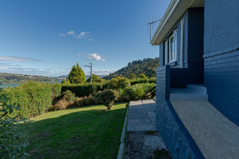 Photo of property in 6 Hinau Street, Ravensbourne, Dunedin, 9022