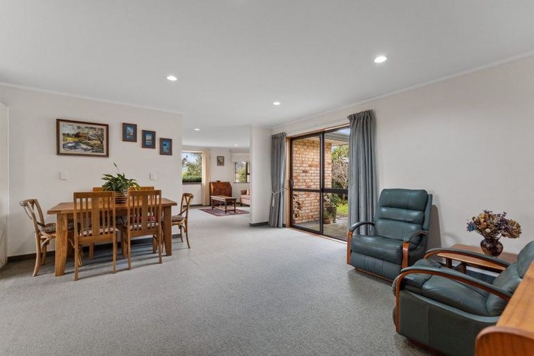 Photo of property in 142 Langdale Avenue, Paraparaumu, 5032