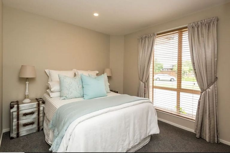 Photo of property in 10 Vasari Grange, Rolleston, 7614