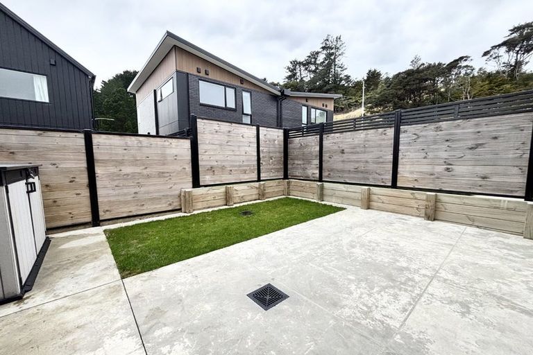 Photo of property in 6 Doug Jensen Street, Wallaceville, Upper Hutt, 5018