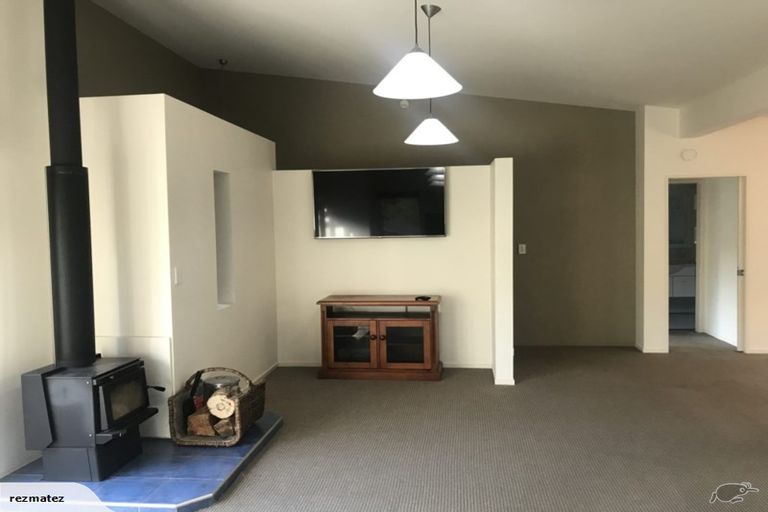 Photo of property in 4 Panorama Drive, Paraparaumu, 5032