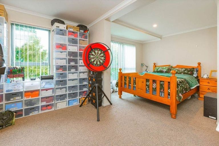 Photo of property in 24 Chapel Street, Russell, 0202