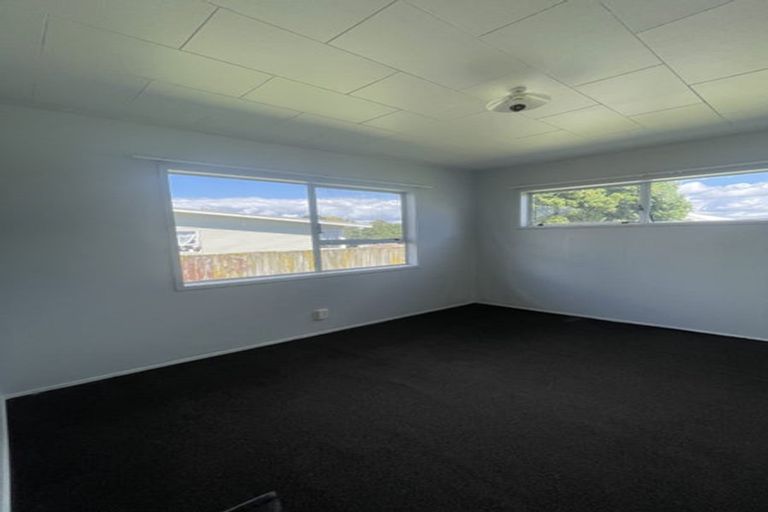 Photo of property in 294 Mahia Road, Weymouth, Auckland, 2103