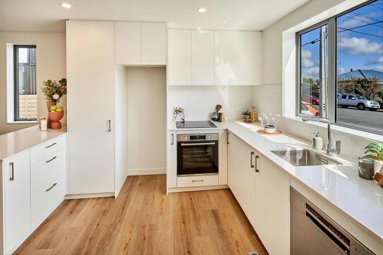 Photo of property in 7/130 Richmond Street, Petone, Lower Hutt, 5012