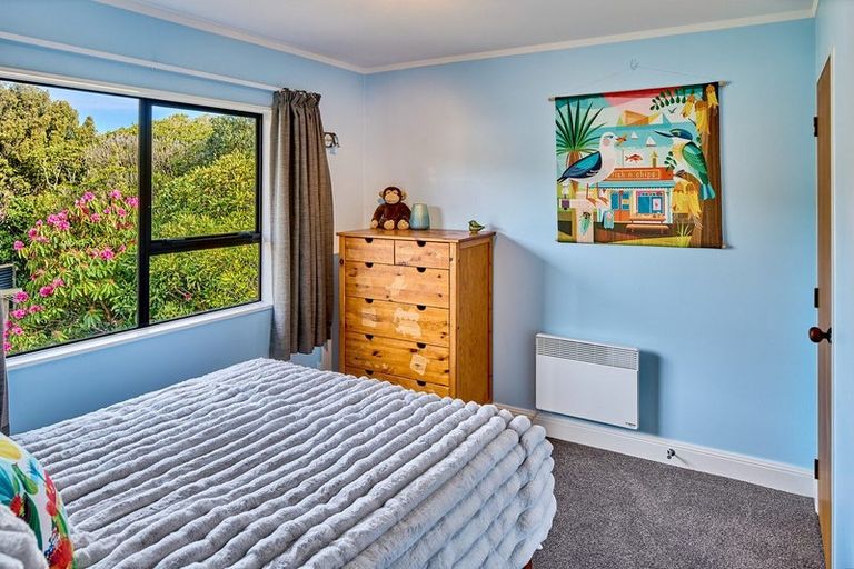 Photo of property in 9d Muri Road, Pukerua Bay, 5026