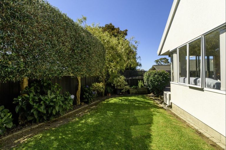 Photo of property in 14 Ryegrass Dell, Welcome Bay, Tauranga, 3112