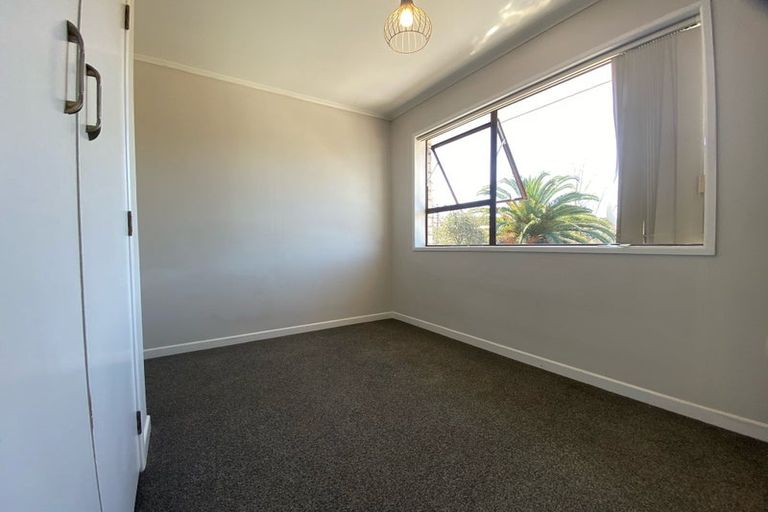 Photo of property in 159 Triangle Road, Massey, Auckland, 0614