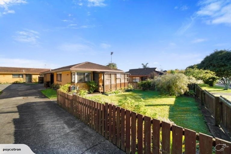 Photo of property in 1/13 Menary Street, Papakura, 2110