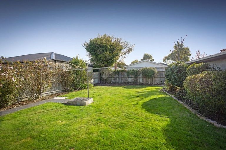 Photo of property in 45 Teesdale Street, Burnside, Christchurch, 8053
