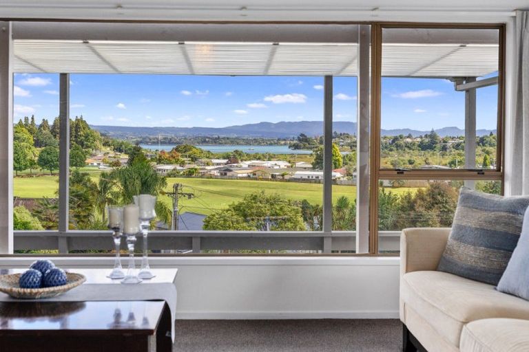 Photo of property in 43 Carlton Street, Bellevue, Tauranga, 3110