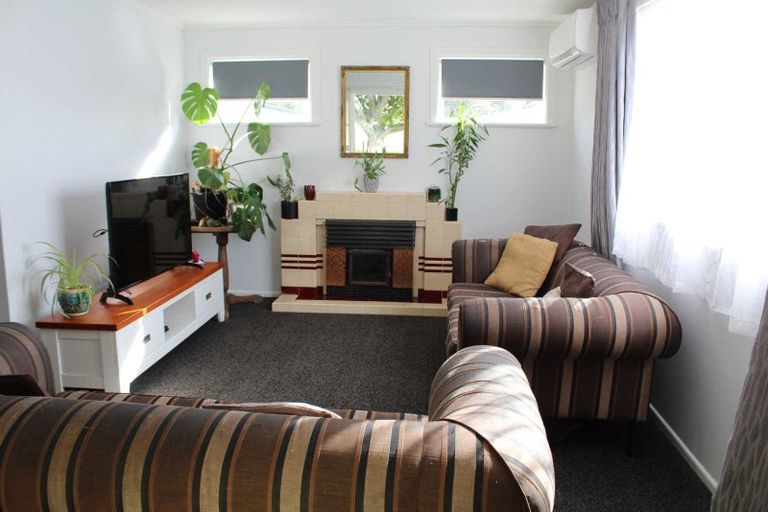 Photo of property in 14 Maclean Street, Cambridge, 3434