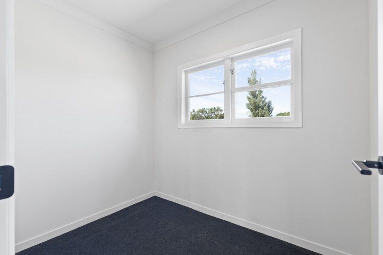 Photo of property in 60 Phillips Street, Sanson, 4817