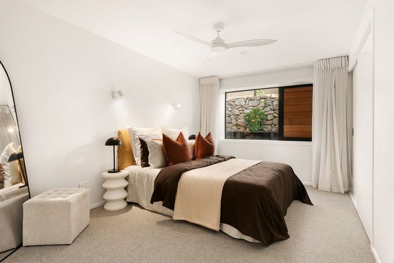 Photo of property in 2 Keam Way, Welcome Bay, Tauranga, 3112