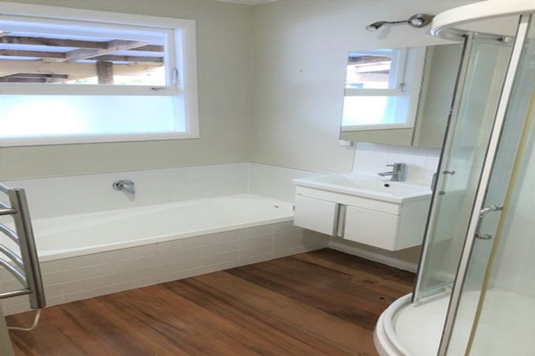 Photo of property in 54 Gibson Road, Dinsdale, Hamilton, 3204